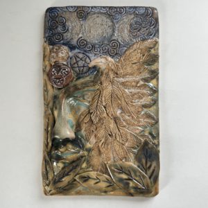 Tuile d'autel - Morrigan déesse corbeau